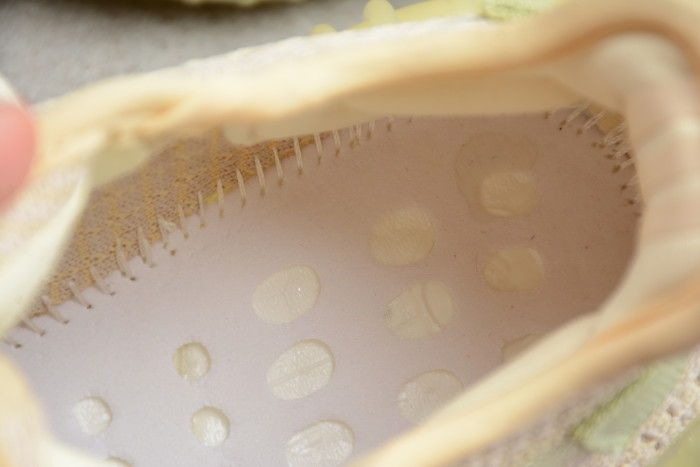 Yeezy Boost 350 V2 FX9028