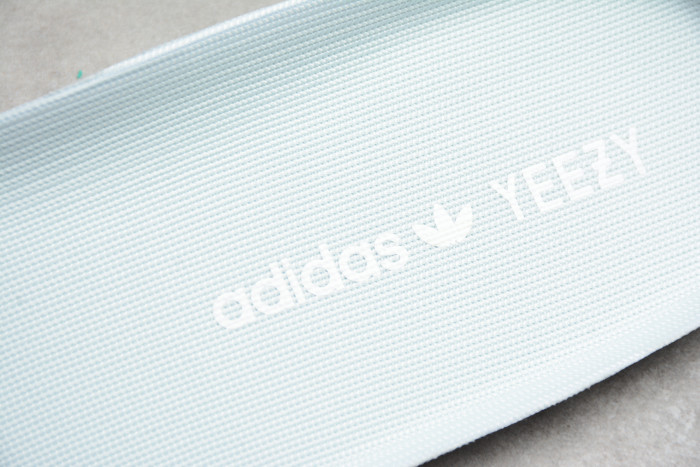 Yeezy Boost 350 V2 “Cloud White” Reflective FW5317