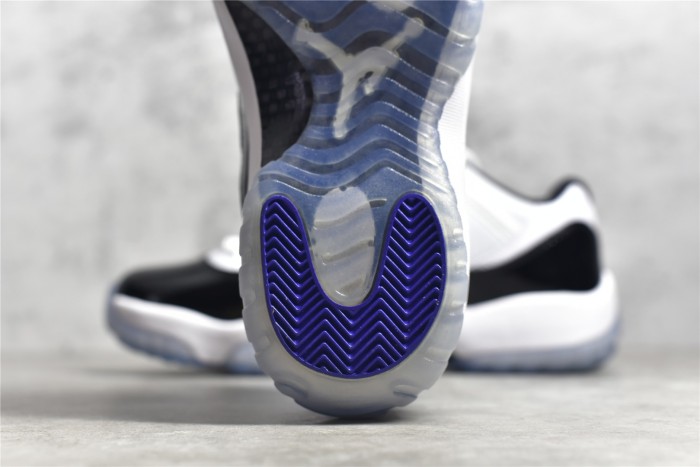 Air Jordan 11 Low “Concord” 528895-153