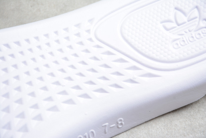 Yeezy Boost 350 V2 FX9028