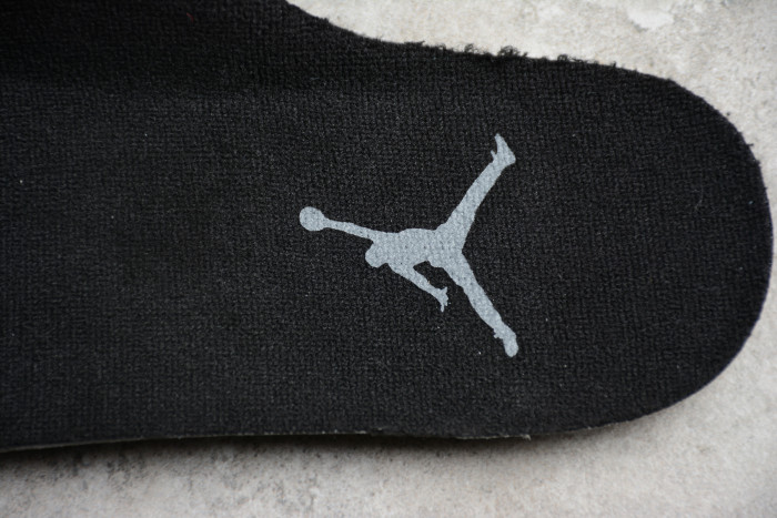 Air Jordan 11 “Cap and Gown” AJ11 378037-005