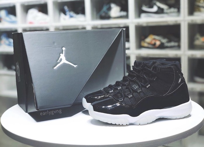 AIR JORDAN 11 “ 25th Anniversary” Black White CT8012-011