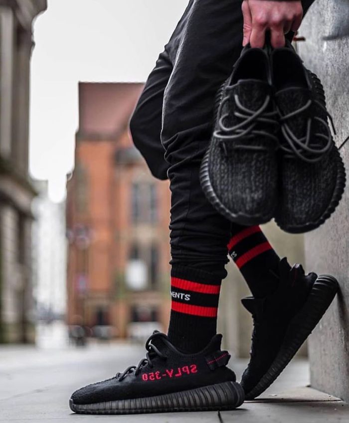 Yeezy 350 Boost V2 Black Red CP9652