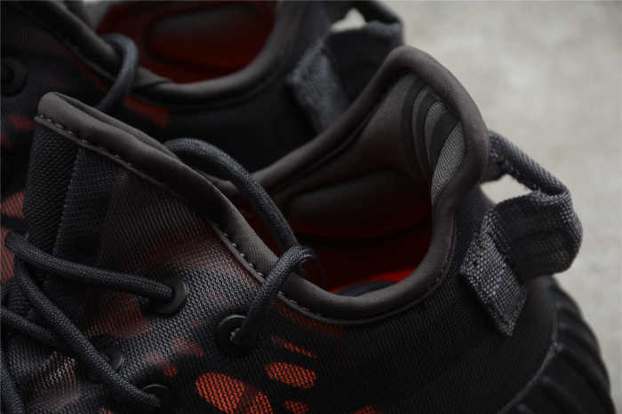 R20 YEEZY BOOST 350 V2 Black GW2872