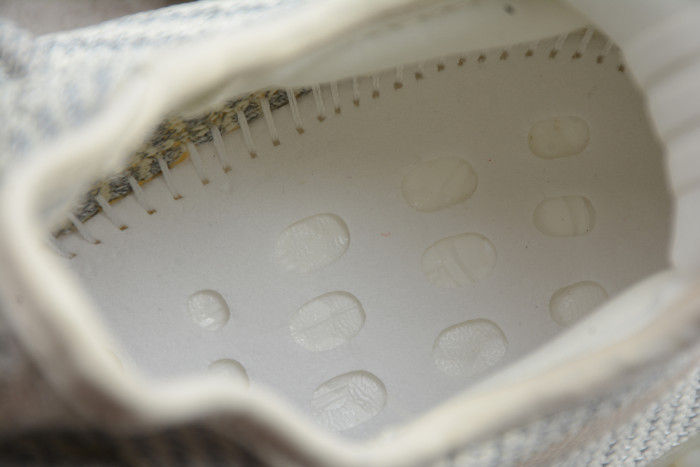 Yeezy 350 V2 “Lundmark Reflective” FV3254