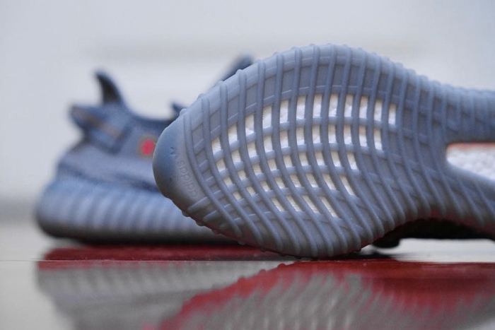 Yeezy Boost 350 V2 “Beluga 2.0” AH2203