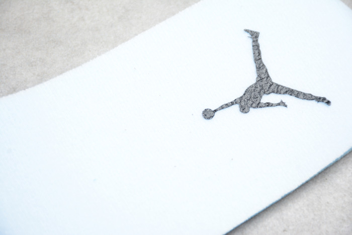 Air Jordan 3 White Blue Red AQ3835-325