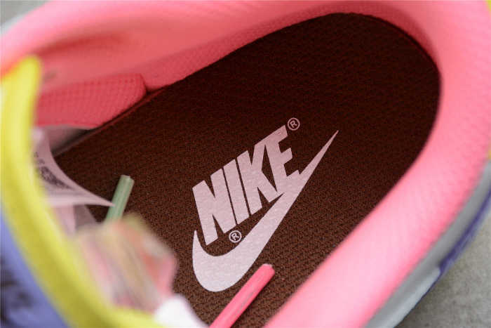 SB Dunk Low Easter White Green DD1872-100