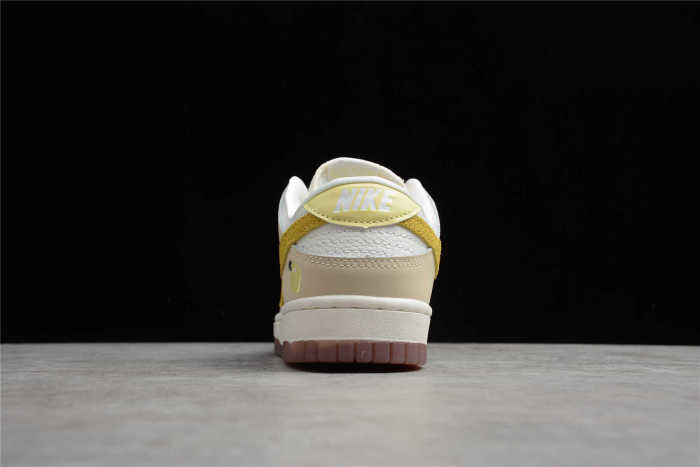 SB Dunk Low “Lemon Drop” DJ6902-700