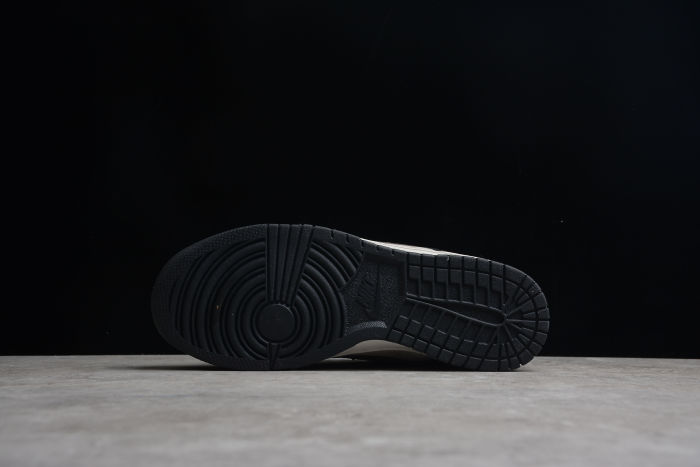 SB Dunk KATSUHIRO O TOMO LF0039-003