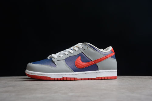 SB Dunk Low SP  Samba  CZ2667-400