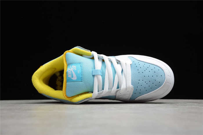 FTC x NK SB Dunk Low DH7687-400