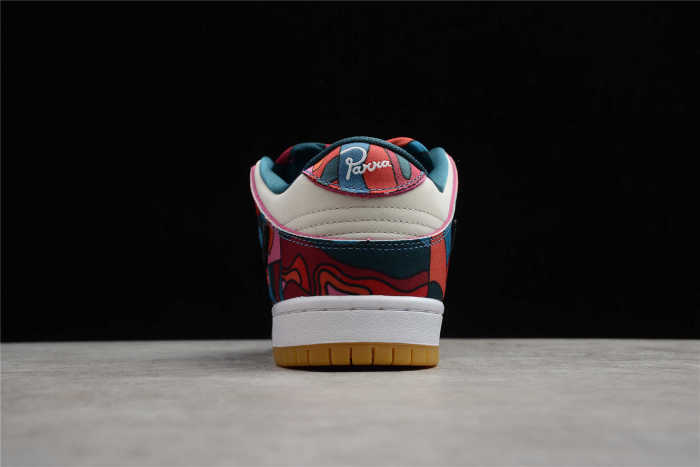 Parra x SB Dunk Low  Abstract Art  DH7695-600