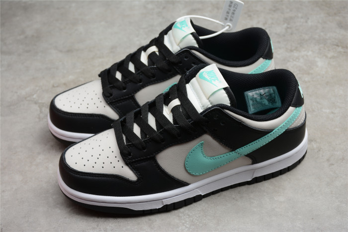 SB Dunk Low Black Green CW1590-003