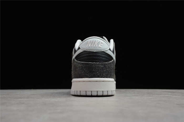 NK Dunk Low “Animal Pack” DH7913-001