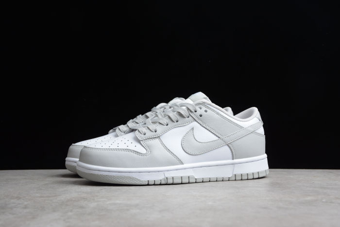 NK Dunk Low “Grey Fog” DD1391-103