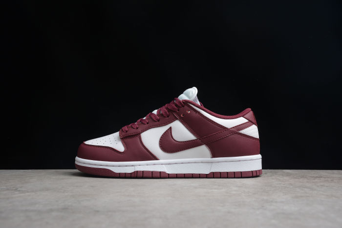 NK SB Dunk Low  Bordeaux   DD1503-108