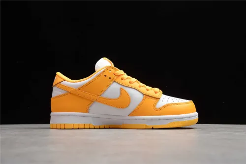 SB Dunk Low Laser Orange DD1503-800