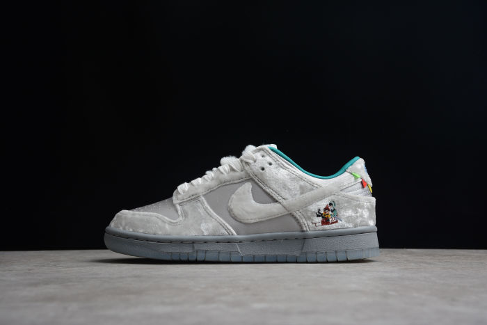 SB Dunk Low “lce” DO2326-001