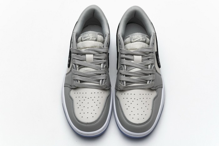 Dior x Air Jordan 1 Low