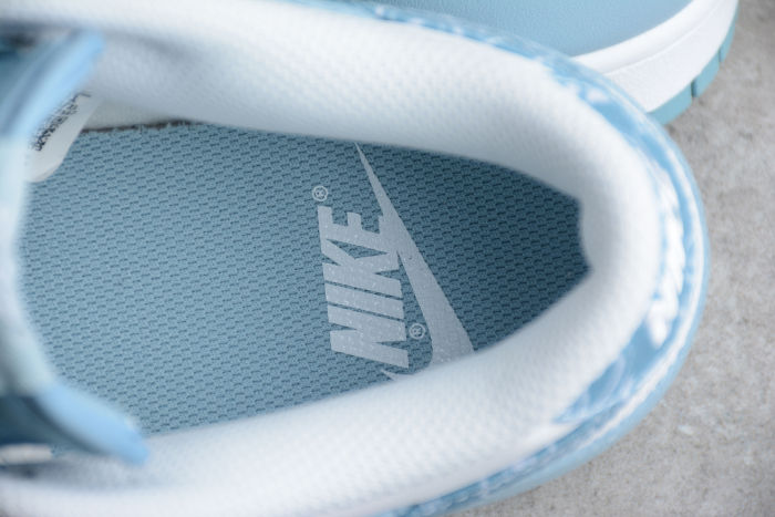 SB Dunk Low Blue Paisley DH4401-101