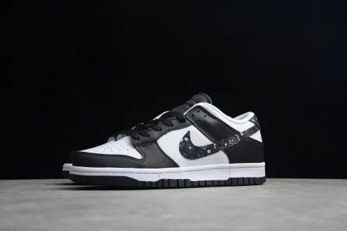 SB Dunk Low  Black Paisley  DH4401-100