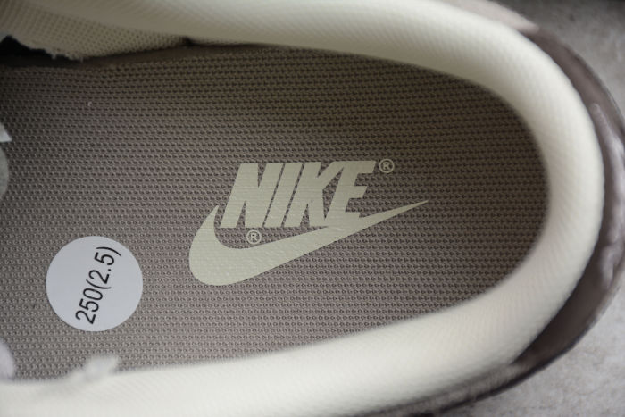 SB Dunk KATSUHIRO O TOMO LF0039-003