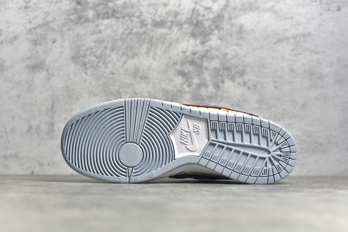 SB Dunk Low “CNY” CV1628-800