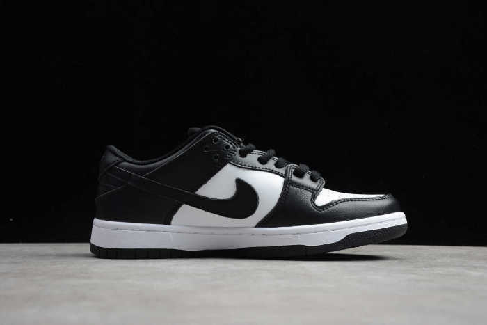 SB Dunk Black White CN8607-003