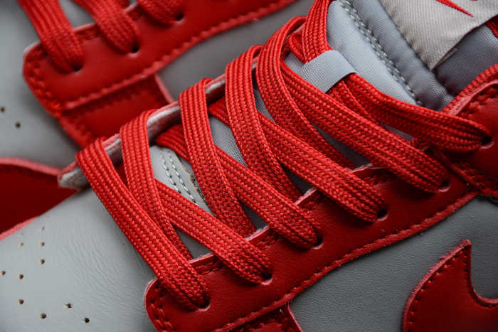 SB Dunk Low Retro Medium Grey Varsity Red “UNLV” DD1391-002