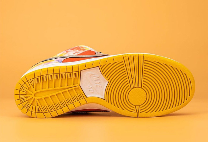 SB Dunk Low “CNY” CV1628-800