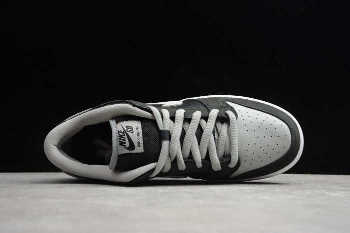 SB Dunk Low J-Pack “Shadow” BQ6817-007