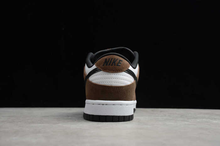 SB Dunk Low SP Trail End Brown 304292-102