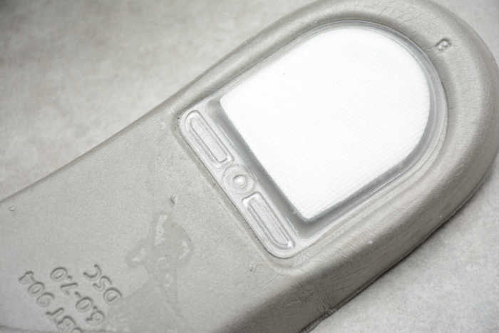 SB Dunk Low “Laser Blue” Grey Black BQ6817-101