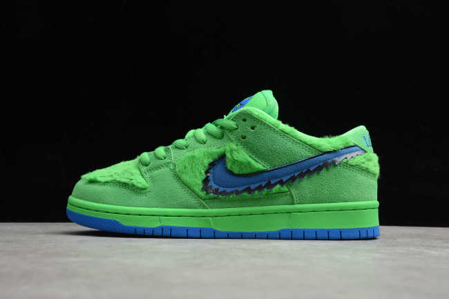 Grateful Dead x SB Dunk Low Pro QS“ Green Bear” CJ5378-300