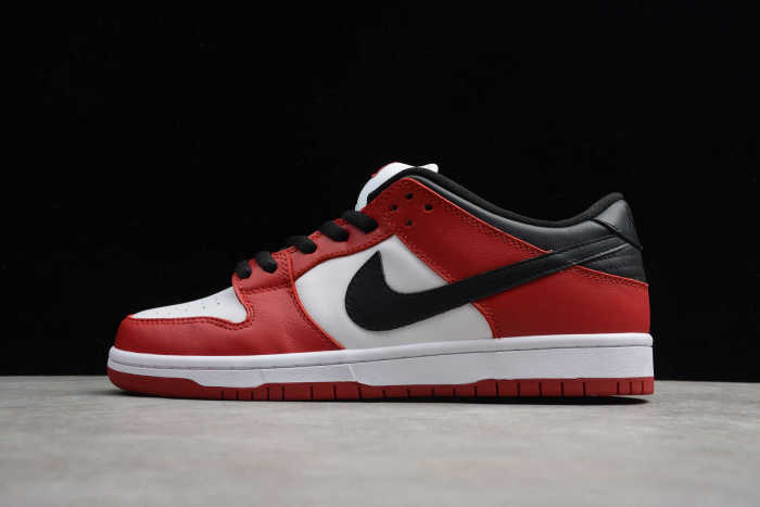 SB Dunk Low Pro   Chicago  Red White Black 917567-641
