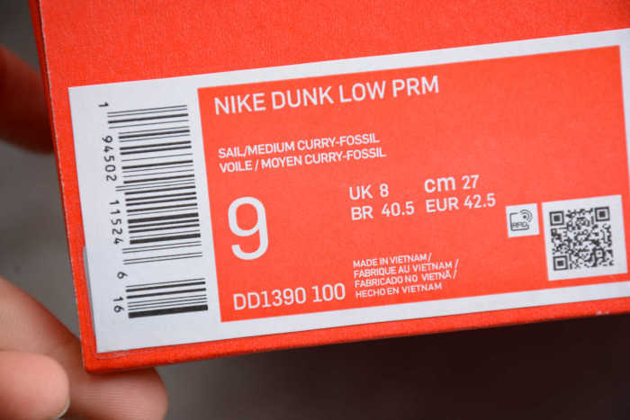 SB Dunk Low PRM“Medium Curry” Brown White DD1390-100