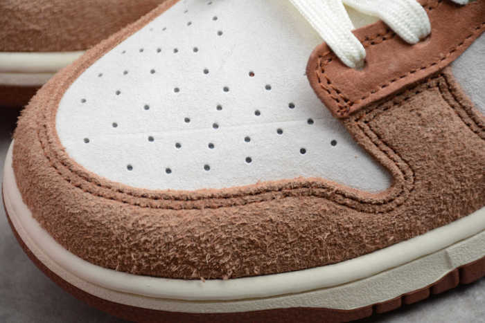 SB Dunk Low PRM“Medium Curry” Brown White DD1390-100