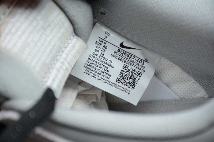 SB Dunk Low “Laser Blue” Grey Black BQ6817-101