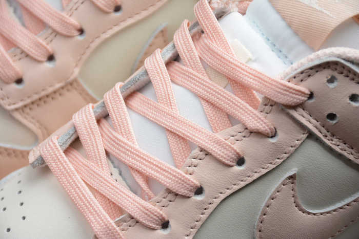 SB Dunk Low Orange Pearl DD1503-102