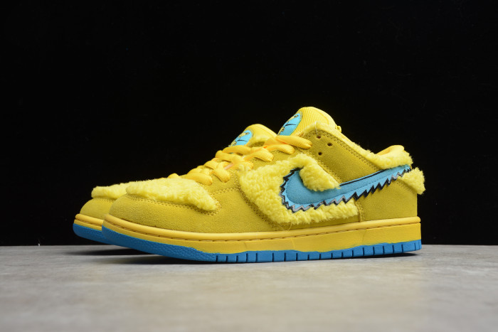 Grateful Dead x SB Dunk Low Pro QS “Yellow Bear” CJ5378-800