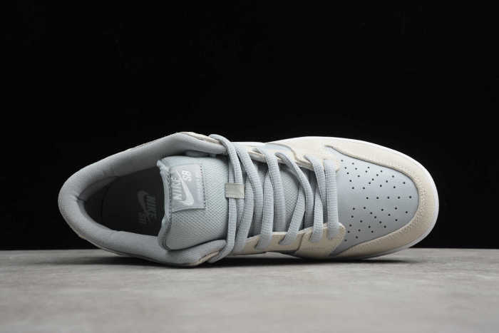 SB Dunk Low Summit White Wolf Grey AR0778-110