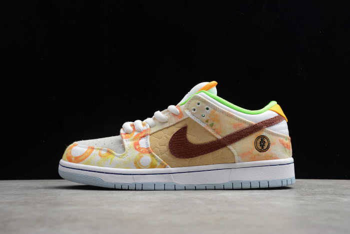 SB Dunk Low “CNY” CV1628-800