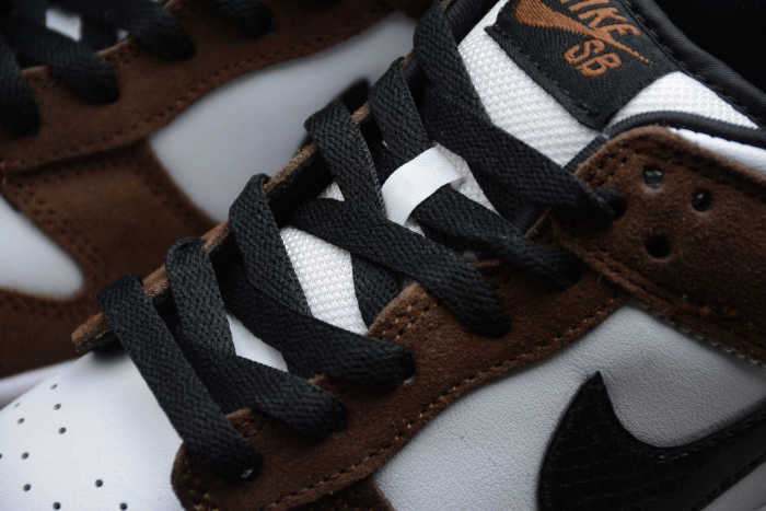 SB DUNK Brown Black White 304292-102
