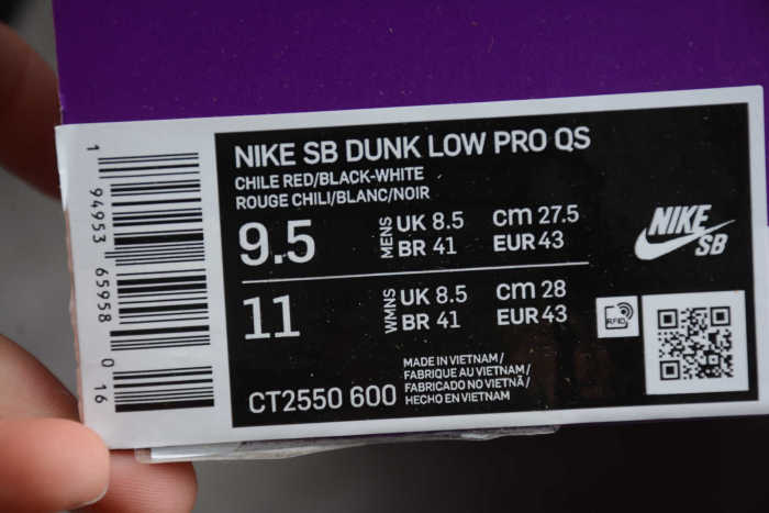 Frame Skate x SB Dunk Low “Habibi” White Red Black CT2550-600