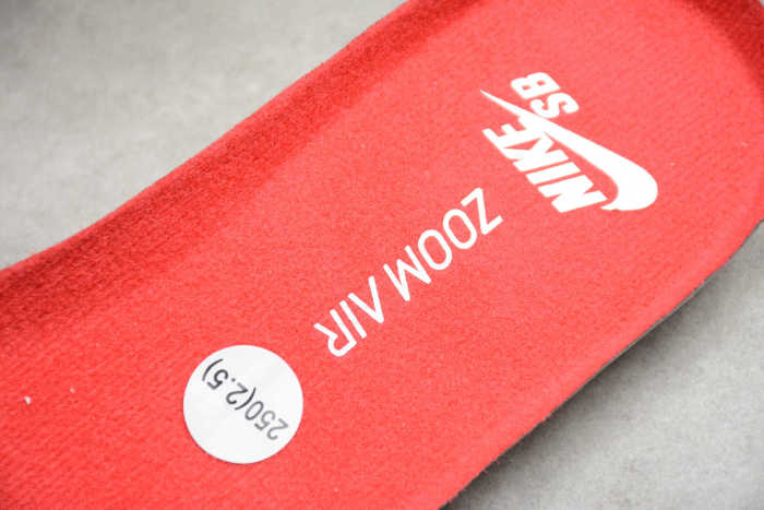 SB Dunk  Low Top Elite Pink White BV1310-012