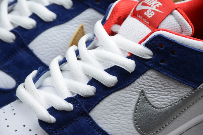 SB Dunk Low Pro QS “Ishod Wair” 839685-416