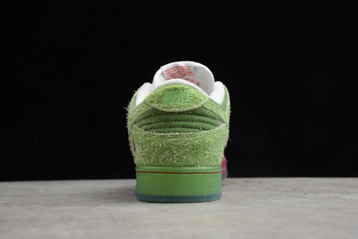 SB Dunk Low “Strawberry Cough” University Red Spinach Green-Magic Ember CW7903-601