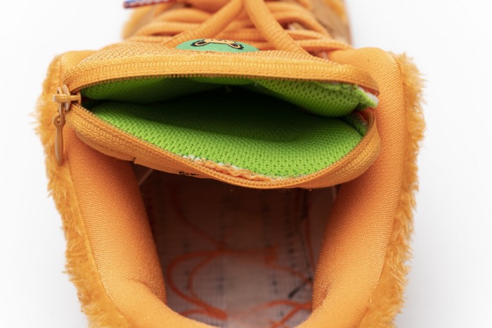 Grateful Dead x SB Dunk Low Pro QS “Orange Bear” CJ5378-800