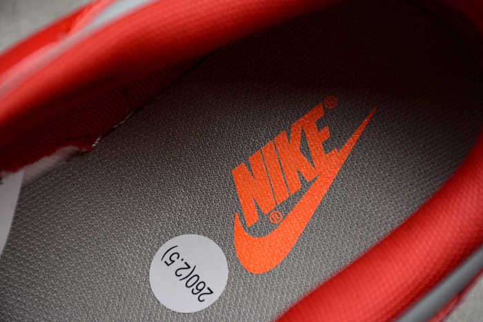 SB Dunk Low Retro Medium Grey Varsity Red “UNLV” DD1391-002